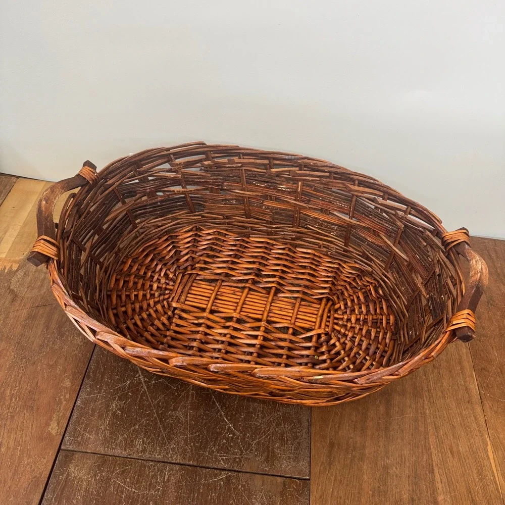 Large‎ Oval Woven Willow Wicker Basket with Wood Handles Brown Rustic Farmhouse